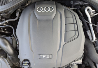 Подержанный автомобиль Audi A6 Sedan 2017 года (9 фото)