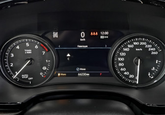 Подержанный автомобиль Cadillac XT5 2020 года (16 фото)