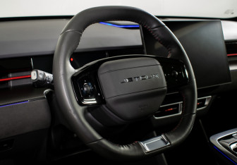 Подержанный автомобиль Jetour Dashing 2024 года (14 фото)