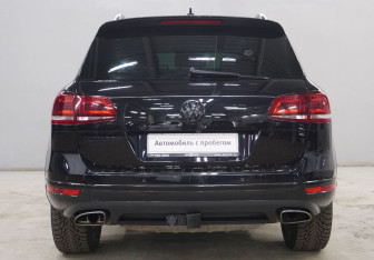 Подержанный автомобиль Volkswagen Touareg 2018 года (6 фото)