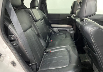 Подержанный автомобиль Nissan X-Trail 2013 года (10 фото)