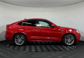 Подержанный автомобиль BMW X4 2018 года (6 фото)