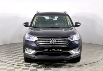 Подержанный автомобиль DongFeng AX7 2017 года (2 фото)