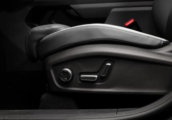 Новый Geely Atlas 2025 (28 фото)