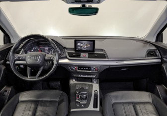 Подержанный автомобиль Audi Q5 2020 года (13 фото)