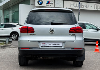 Подержанный автомобиль Volkswagen Tiguan 2012 года (6 фото)