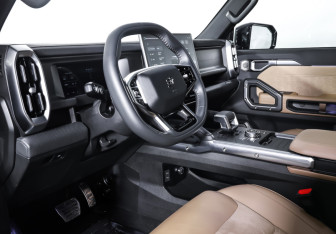 Подержанный автомобиль Jetour T2 2024 года (15 фото)