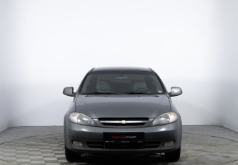 Подержанный автомобиль Chevrolet Lacetti Hatchback 2011 года (2 фото)