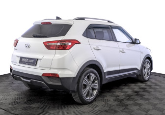 Подержанный автомобиль Hyundai Creta 2017 года (5 фото)