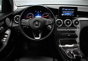 Подержанный автомобиль Mercedes-Benz GLC Coupe 2018 года (9 фото)