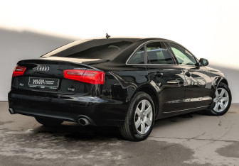 Подержанный автомобиль Audi A6 Sedan 2012 года (5 фото)