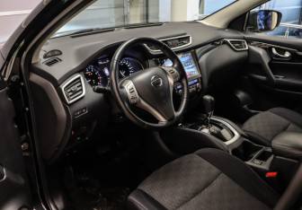Подержанный автомобиль Nissan Qashqai 2018 года (7 фото)