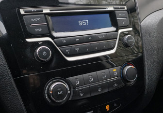 Подержанный автомобиль Nissan Qashqai 2016 года (13 фото)