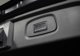 Подержанный автомобиль Москвич 3 2023 года (21 фото)