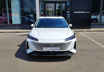 Подержанный автомобиль Changan Lamore 2024 года (2 фото)