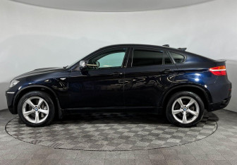 Подержанный автомобиль BMW X6 2013 года (5 фото)