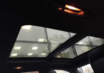 Подержанный автомобиль Jeep Grand Cherokee 2013 года (12 фото)