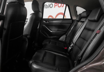 Подержанный автомобиль Mazda CX-5 2015 года (10 фото)