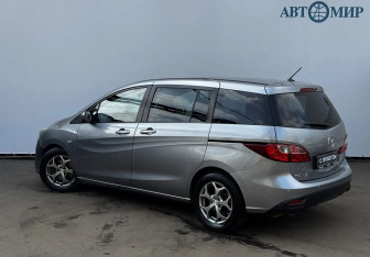 Подержанный автомобиль Mazda 5 2011 года (7 фото)
