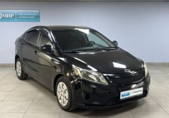 Подержанный автомобиль Kia Rio Sedan 2012 года (3 фото)