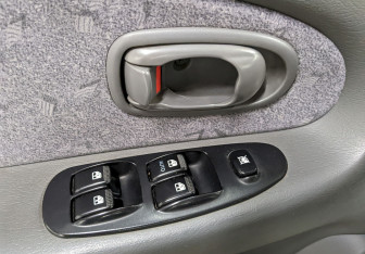Подержанный автомобиль Kia Spectra Sedan 2007 года (11 фото)