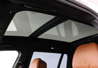 Новый BMW X7 2025 (16 фото)