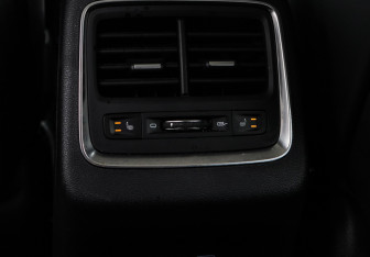 Подержанный автомобиль Belgee X70 2024 года (9 фото)