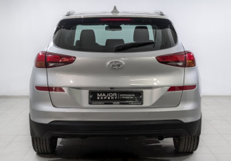 Подержанный автомобиль Hyundai Tucson 2019 года (6 фото)