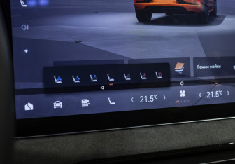 Подержанный автомобиль Zeekr 001 2023 года (18 фото)