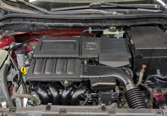 Подержанный автомобиль Mazda 3 Sedan 2012 года (9 фото)