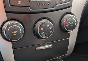 Подержанный автомобиль SsangYong Actyon 2011 года (14 фото)
