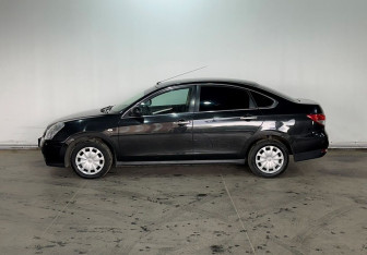 Подержанный автомобиль Nissan Almera Sedan 2016 года (8 фото)