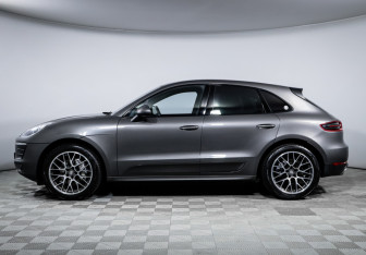 Подержанный автомобиль Porsche Macan 2014 года (8 фото)
