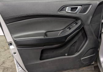 Подержанный автомобиль Chery Tiggo 4 2022 года (19 фото)