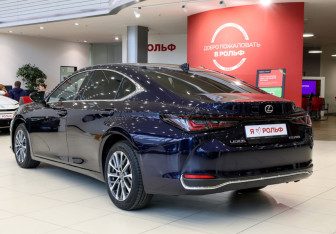 Новый Lexus ES 2025 (7 фото)