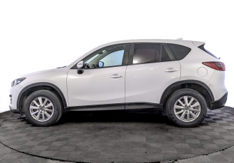 Подержанный автомобиль Mazda CX-5 2015 года (8 фото)