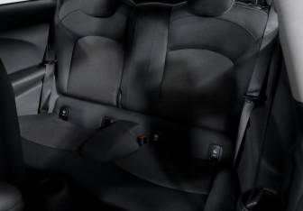 Подержанный автомобиль MINI Hatch 2014 года (10 фото)