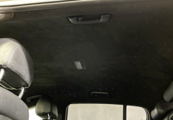 Подержанный автомобиль Kia Stinger 2018 года (14 фото)