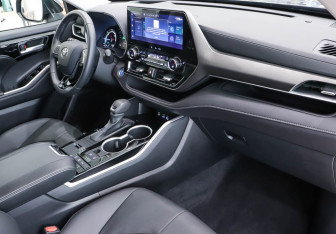 Новый Toyota Highlander 2024 (7 фото)