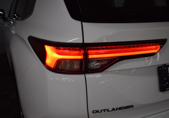 Новый Mitsubishi Outlander 2023 (20 фото)