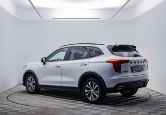 Подержанный автомобиль Haval Jolion 2023 года (7 фото)