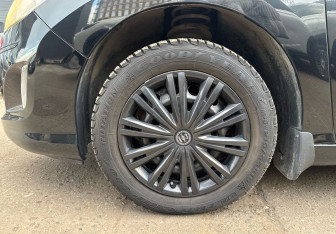 Подержанный автомобиль Peugeot 408 2013 года (10 фото)