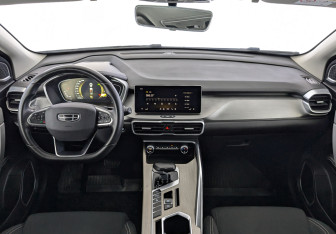 Подержанный автомобиль Geely Coolray 2023 года (14 фото)