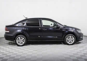 Подержанный автомобиль Volkswagen Polo Sedan 2018 года (4 фото)