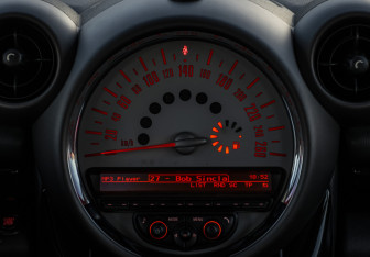 Подержанный автомобиль MINI Countryman 2012 года (14 фото)