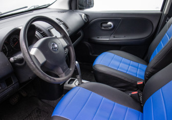 Подержанный автомобиль Nissan Note 2013 года (10 фото)