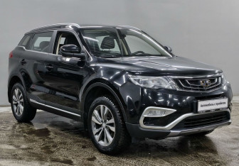 Подержанный автомобиль Geely Atlas 2021 года (3 фото)