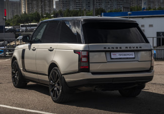 Подержанный автомобиль Land Rover Range Rover 2013 года (7 фото)