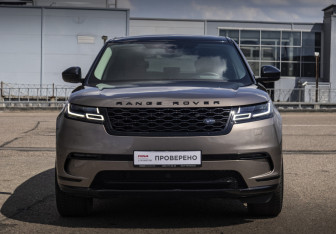 Подержанный автомобиль Land Rover Range Rover Velar 2017 года (3 фото)