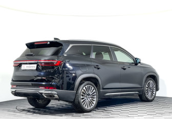 Подержанный автомобиль Jetour X90 2023 года (5 фото)